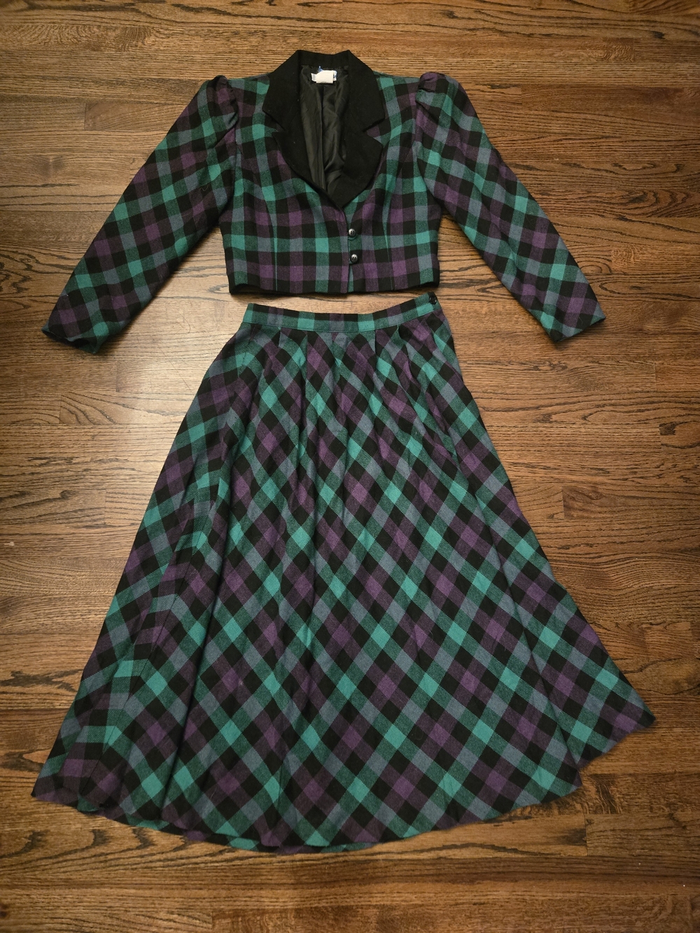 Vintage Two-Piece Skirt And Jacket Set Wool Plaid
